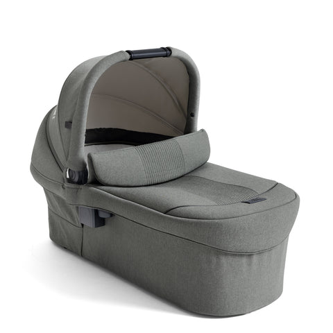 Joie Signature Ramble XL Carrycot