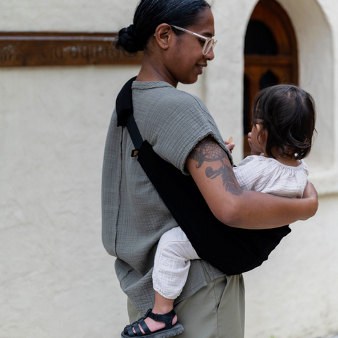 Wildride Toddler Carrier - Black