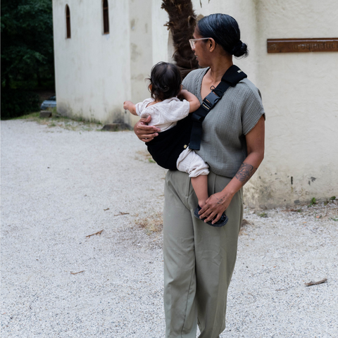 Wildride Toddler Carrier - Black