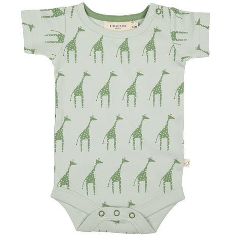 Pigeon Organics Summer Body Giraffe