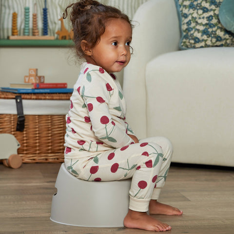Shnuggle Potty | Ergonomic Toddler Potty with Easy Pour, Hygienic one-piece design