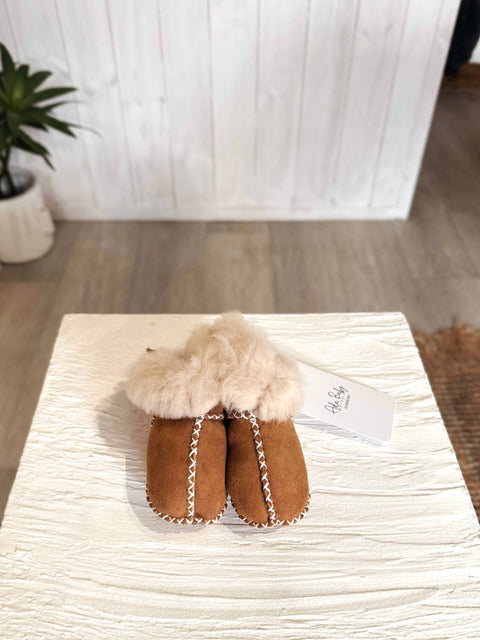 Ada Baby Sheepskin Boots