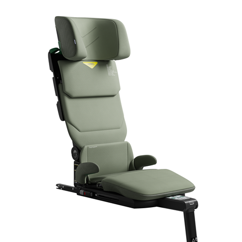 Axkid Up with free footrest worth £50