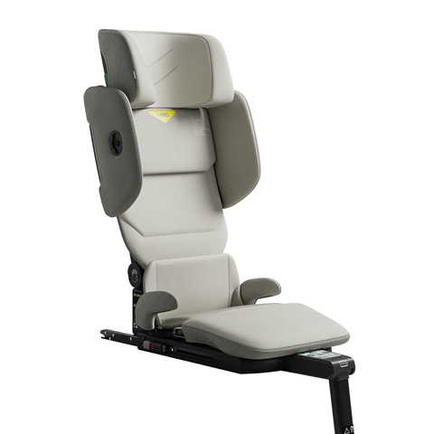 Axkid Up with free footrest worth £50