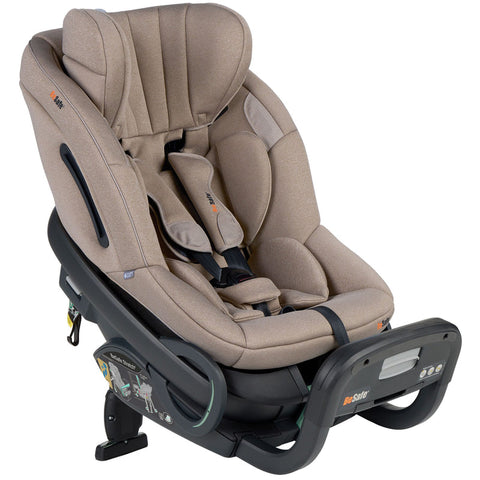 BeSafe Stretch² - Car Seat for 6 months - 7 year olds (plus over £85 worth of accessories (Airflow Liner, Baby Mirror & Sun Shades -2pk)