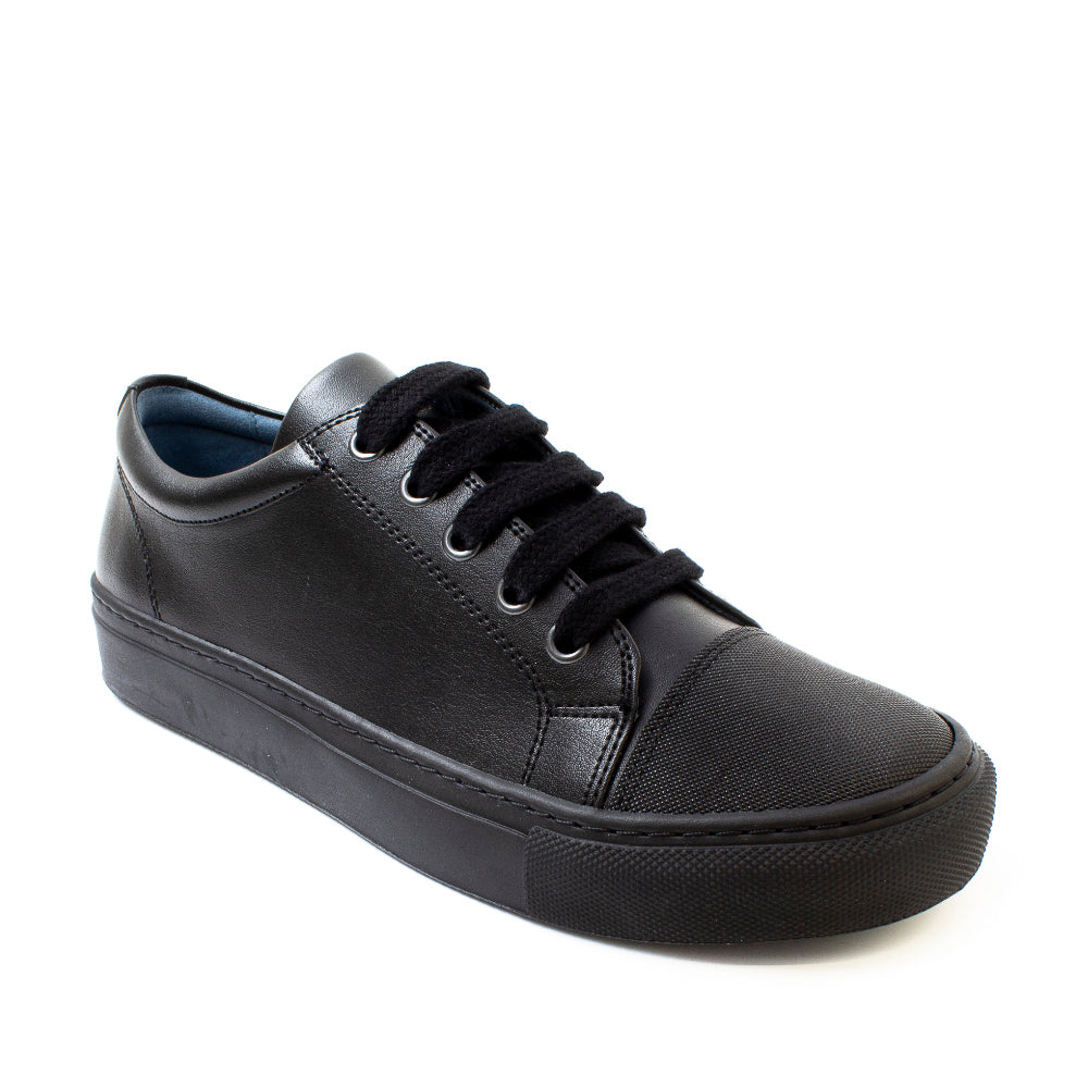 Petasil School Shoes, Vorto Black VEGAN